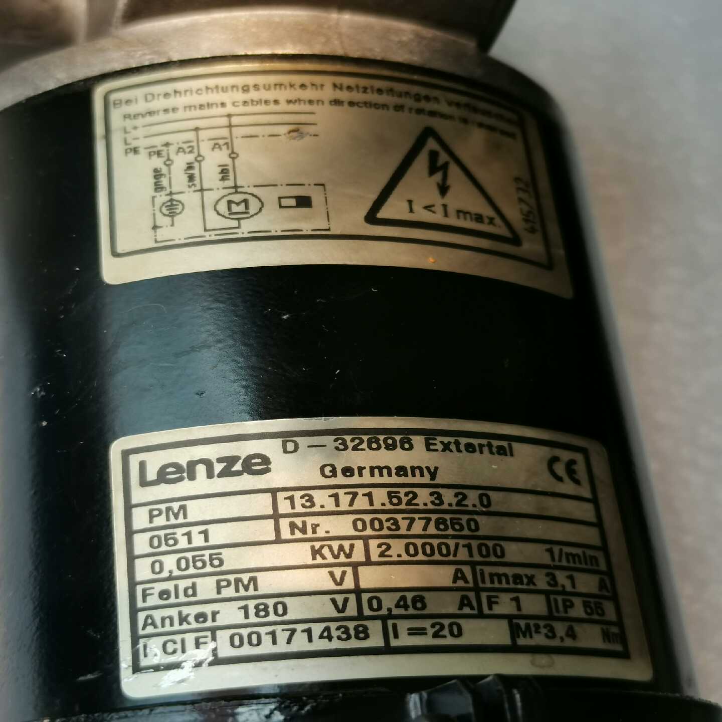 lenze电机D-32696SSN31-1FHA询价