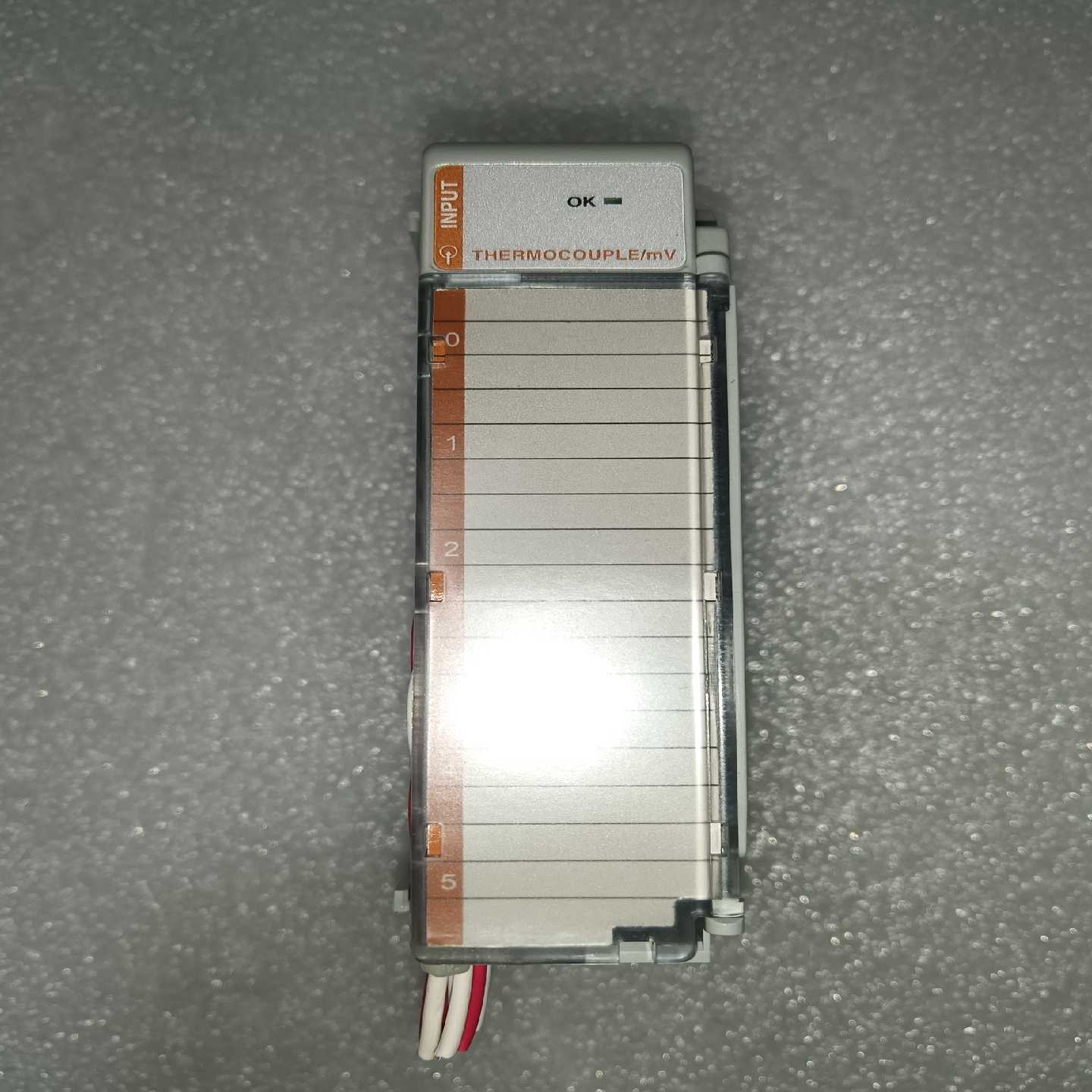 【议价】ab模块一个，型号1769it6,成色基本上冲新的，，适用