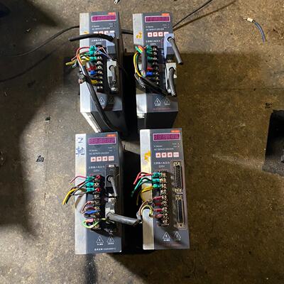 议价Servo Drive Sd2002A Normal Function Packad. Free Shippin