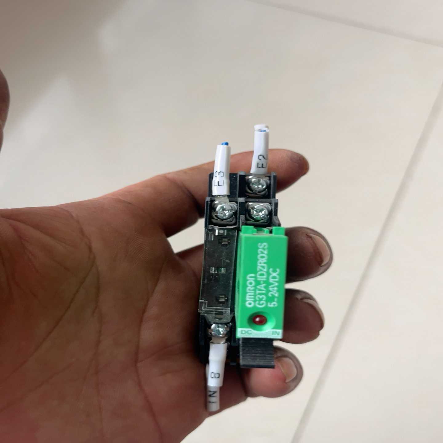 议价龙固态继电器gta-idzr02s加底座适用