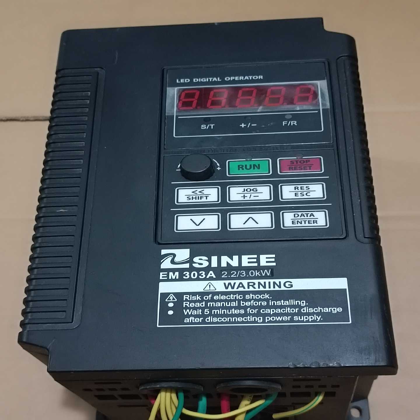 正弦变频器EM303B-2R2G/3R0P-3AB2.【博航商行】