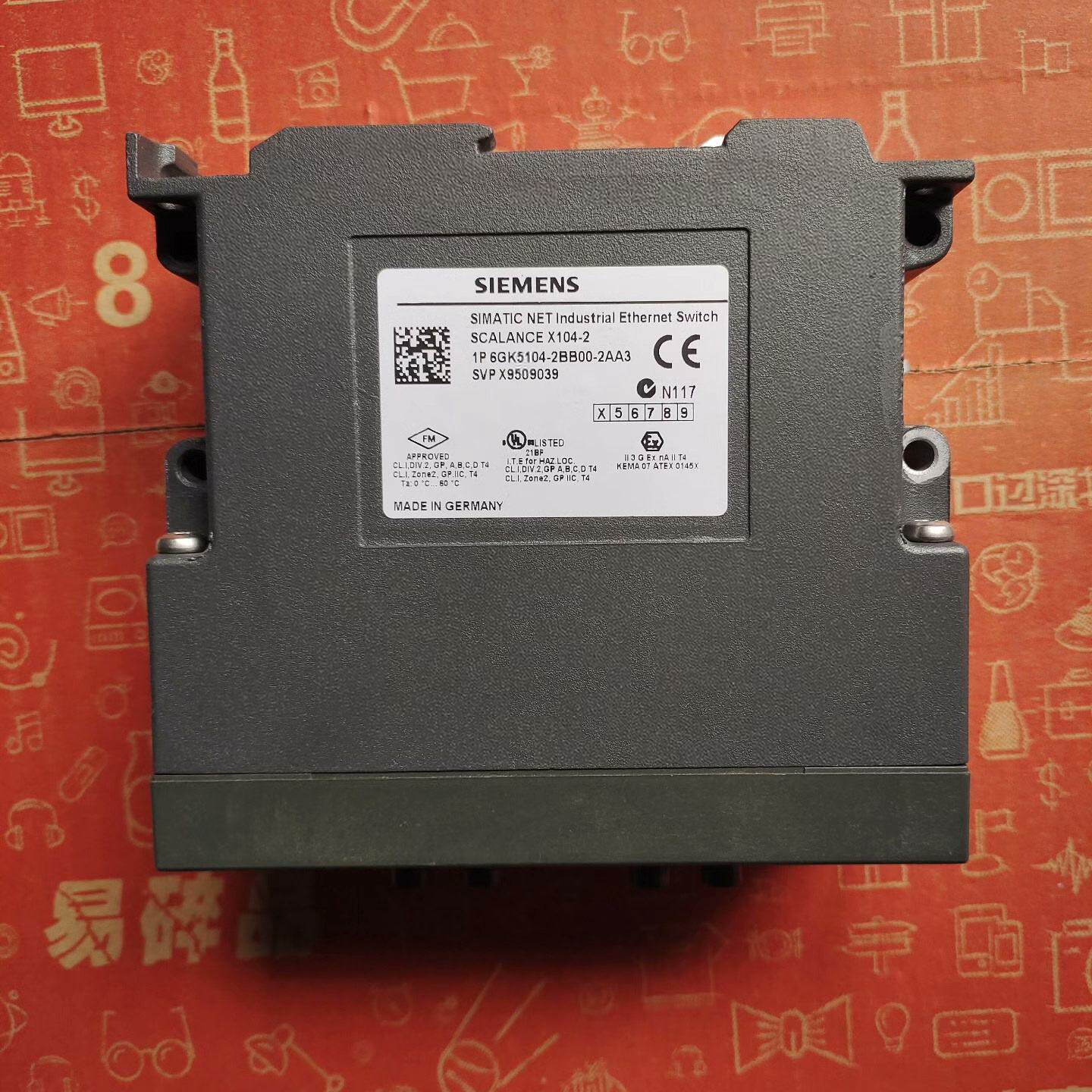 西门子SCALANCE X104-2工业以太网交换机，型号1--议价商品