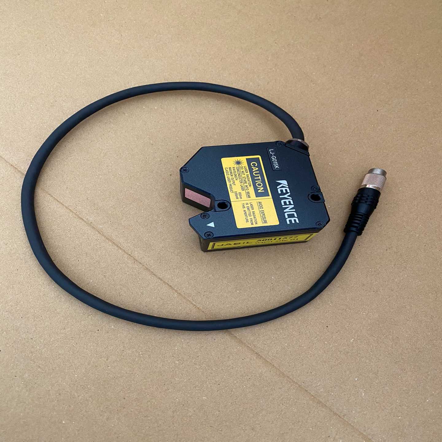 LJ-G015K基恩士传感器，9新，功能正常，实物直询价