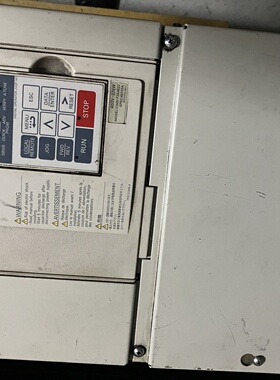 F7A4022安川变频器22KW测试好的实物图片显示