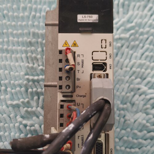 溢价-Leadshine雷赛750KW伺候驱动器L5750剪线