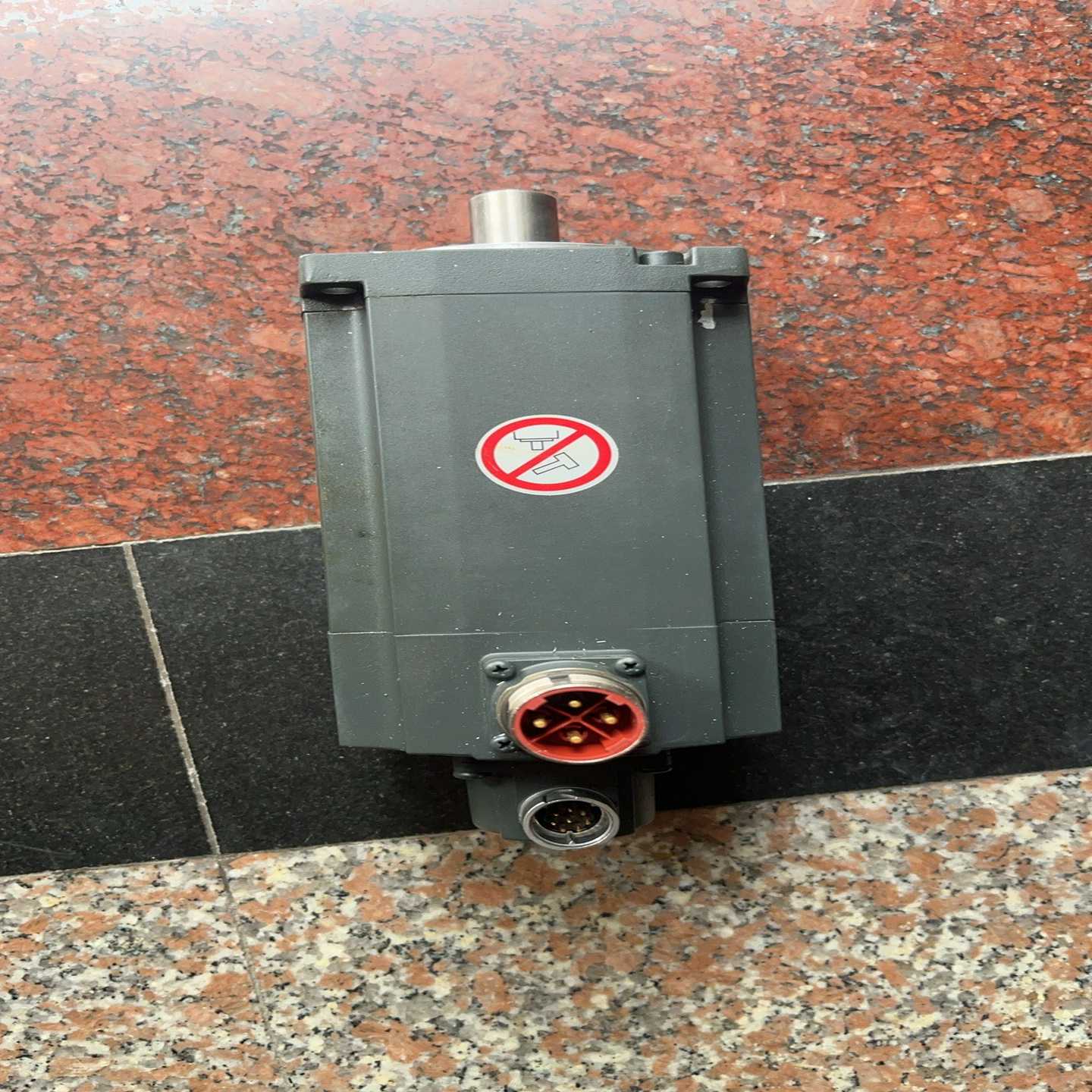 电机1FL6044-1AF61-0LG1实图拍询价