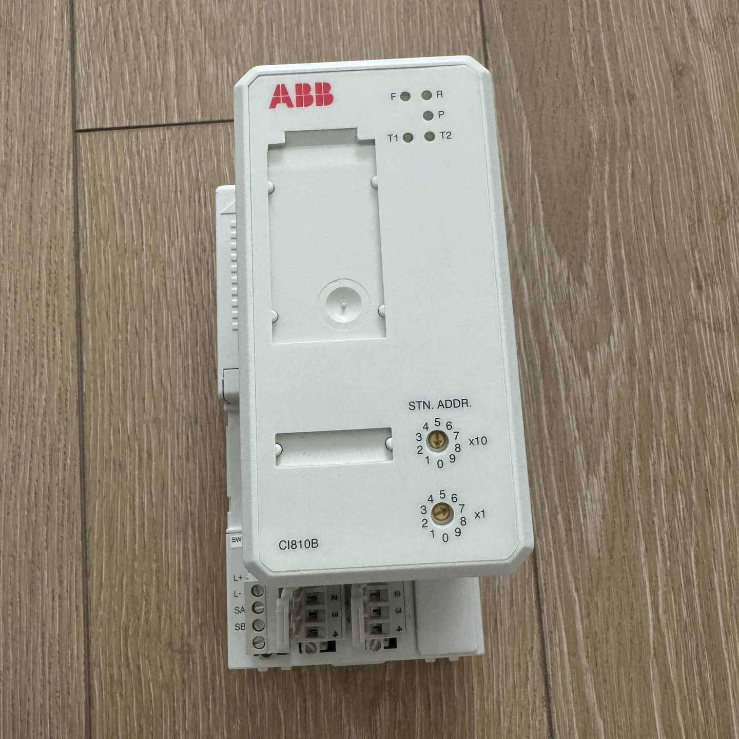 询价ABB模块 CI810B 3BSE023513R1500全新议价
