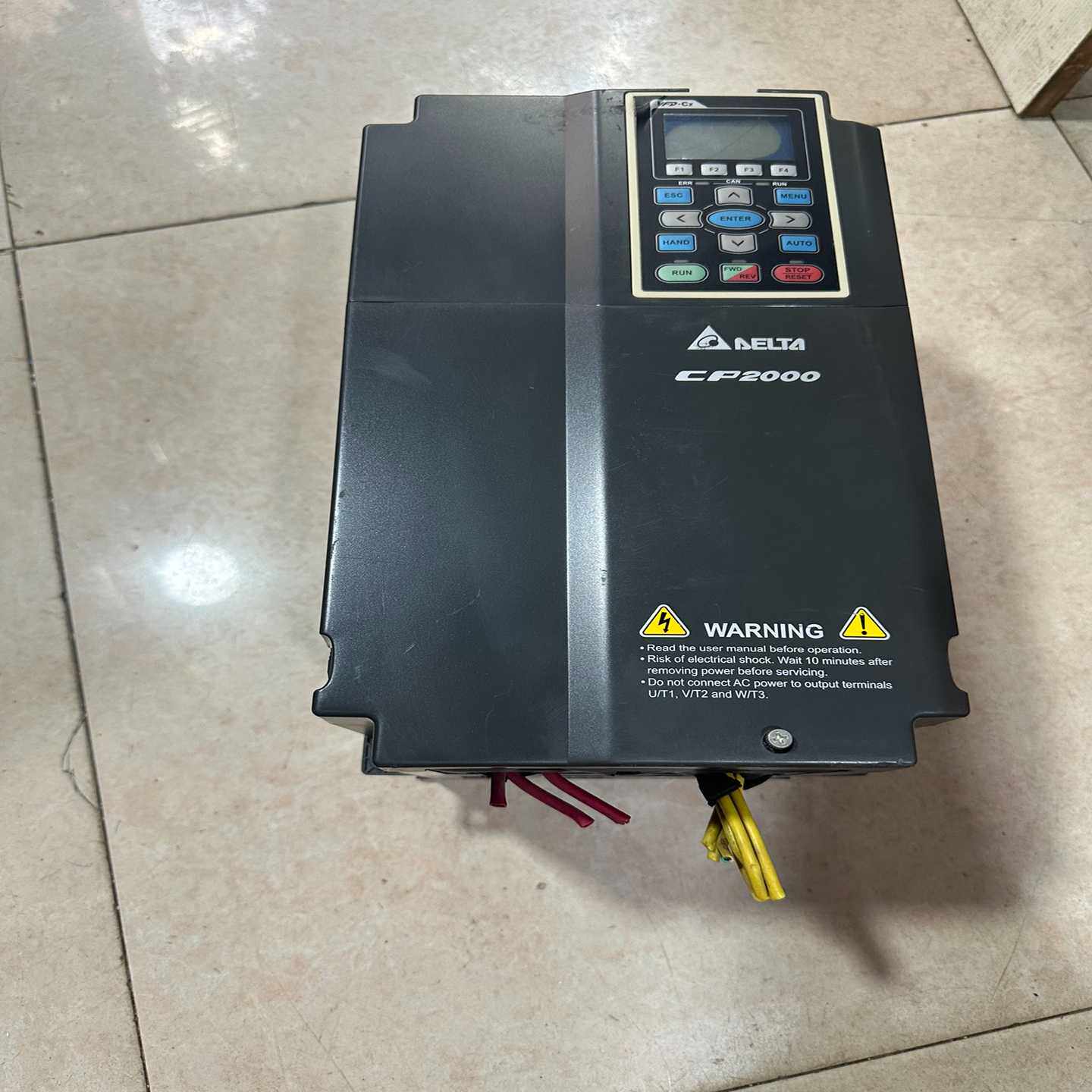 变频器VFD150CP43B-21，15kw，三相380