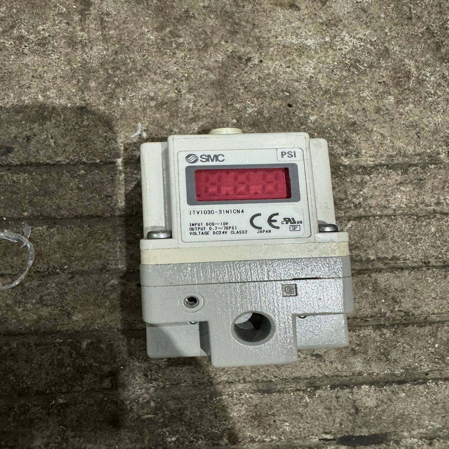 SMC电气比例阀ITV1030-31N1CN4{议价}