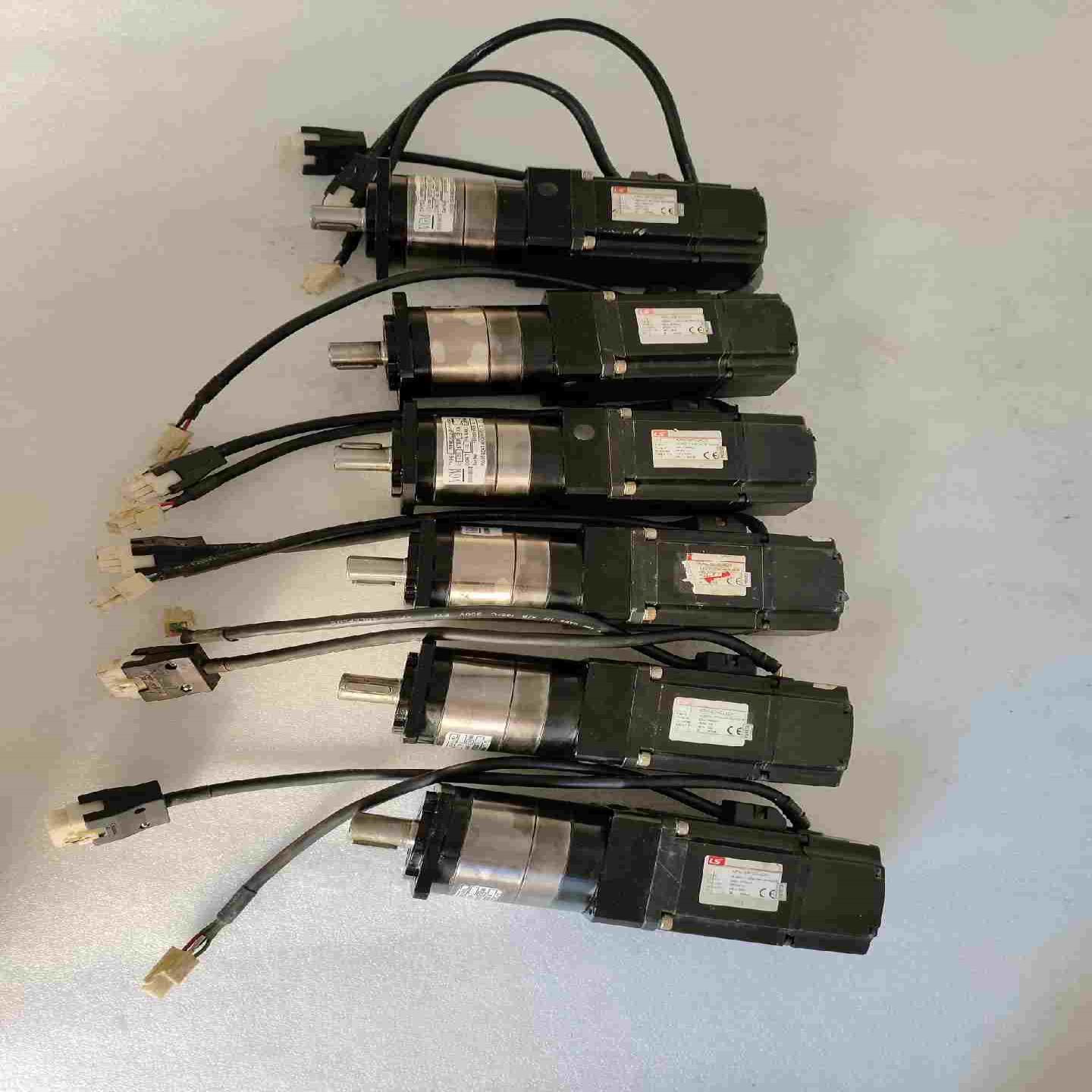 LS 200W伺服电机型号APM-SBN02ADK带减速机型;议价