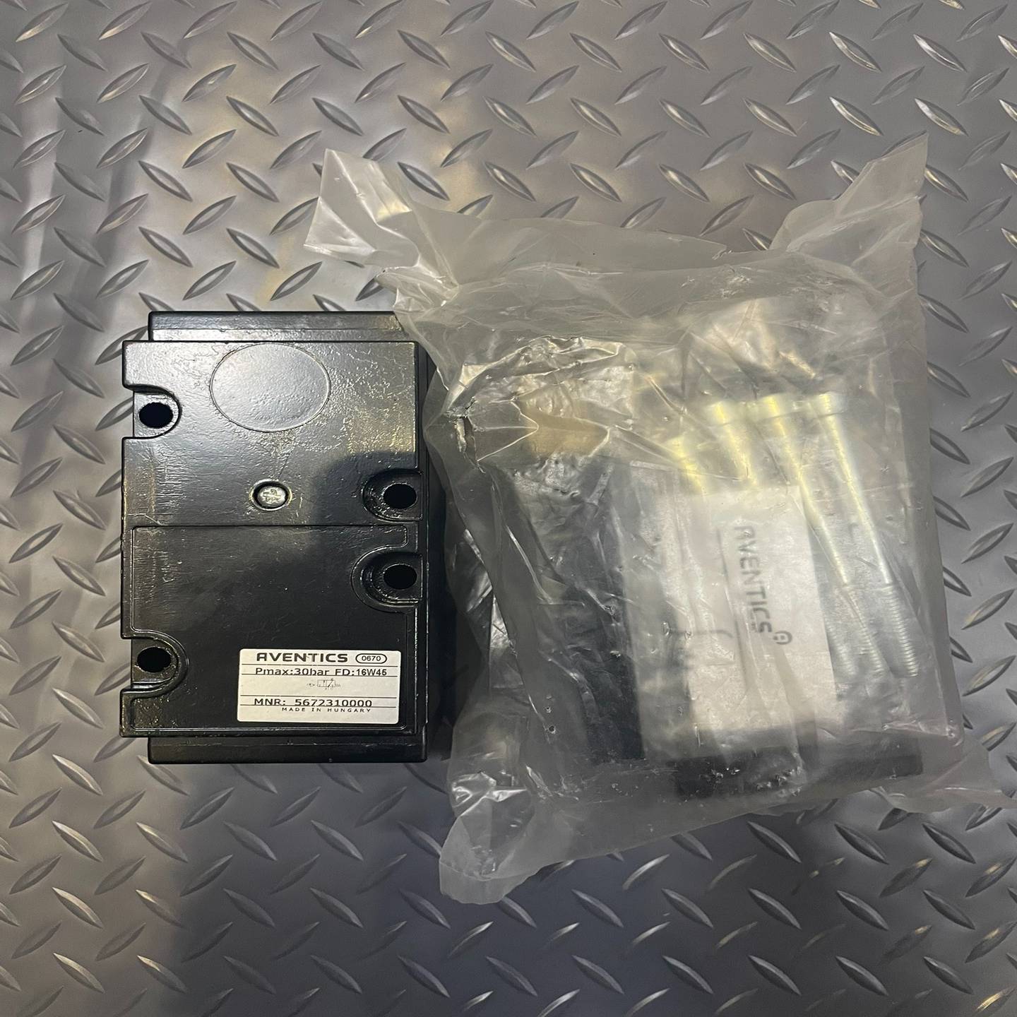 询价RVENTICS阀5672310000