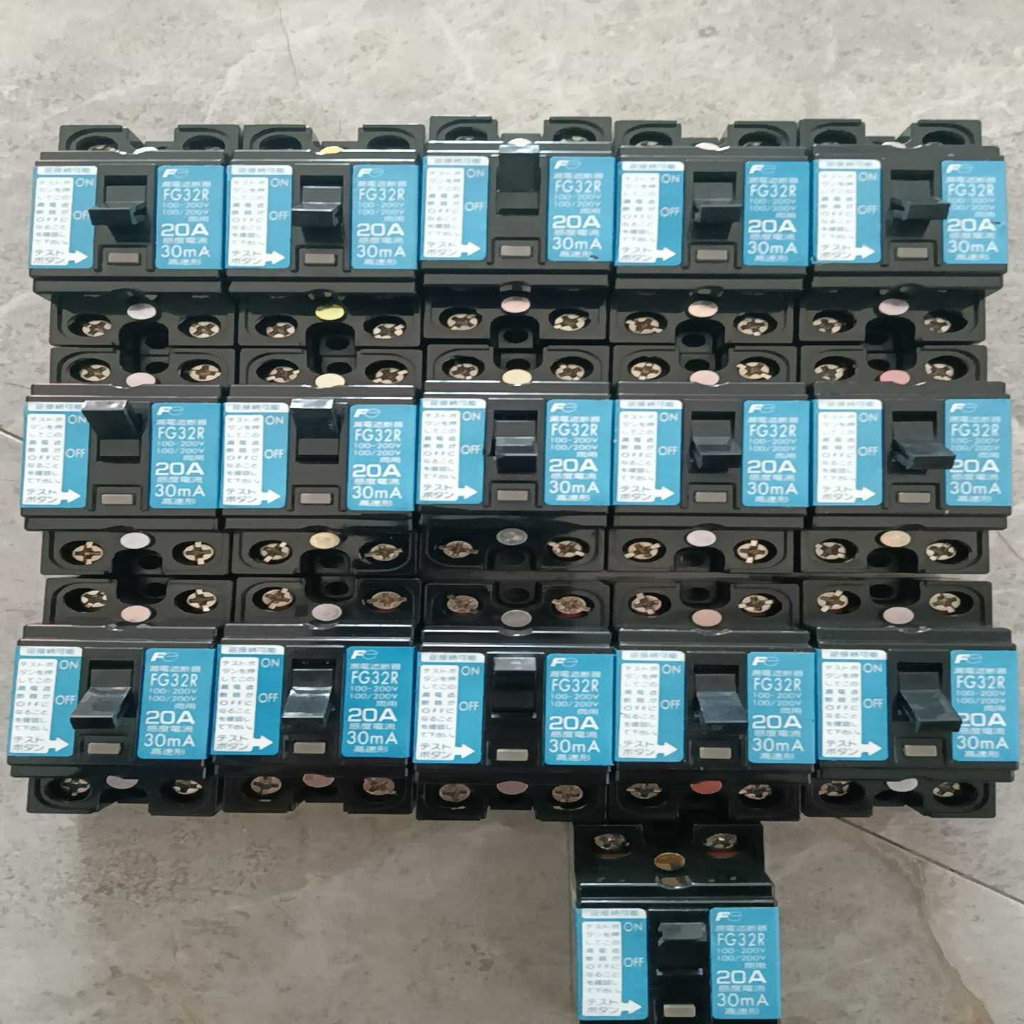 拆机FG32R20A30mA富士漏电遮断器