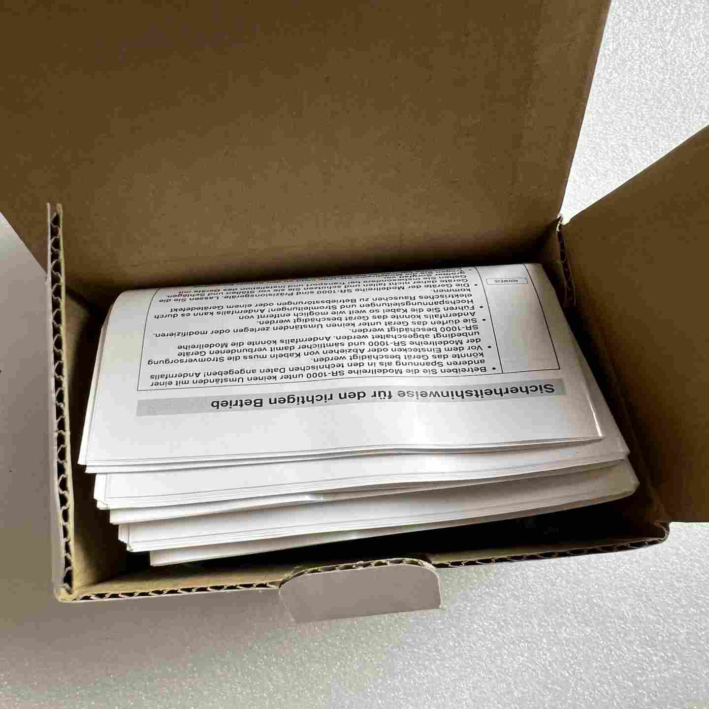 议价全新原装正品基恩士SR-1000盒码一致当天发货