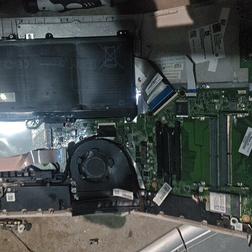询-Hp 15ser1003autpnq230