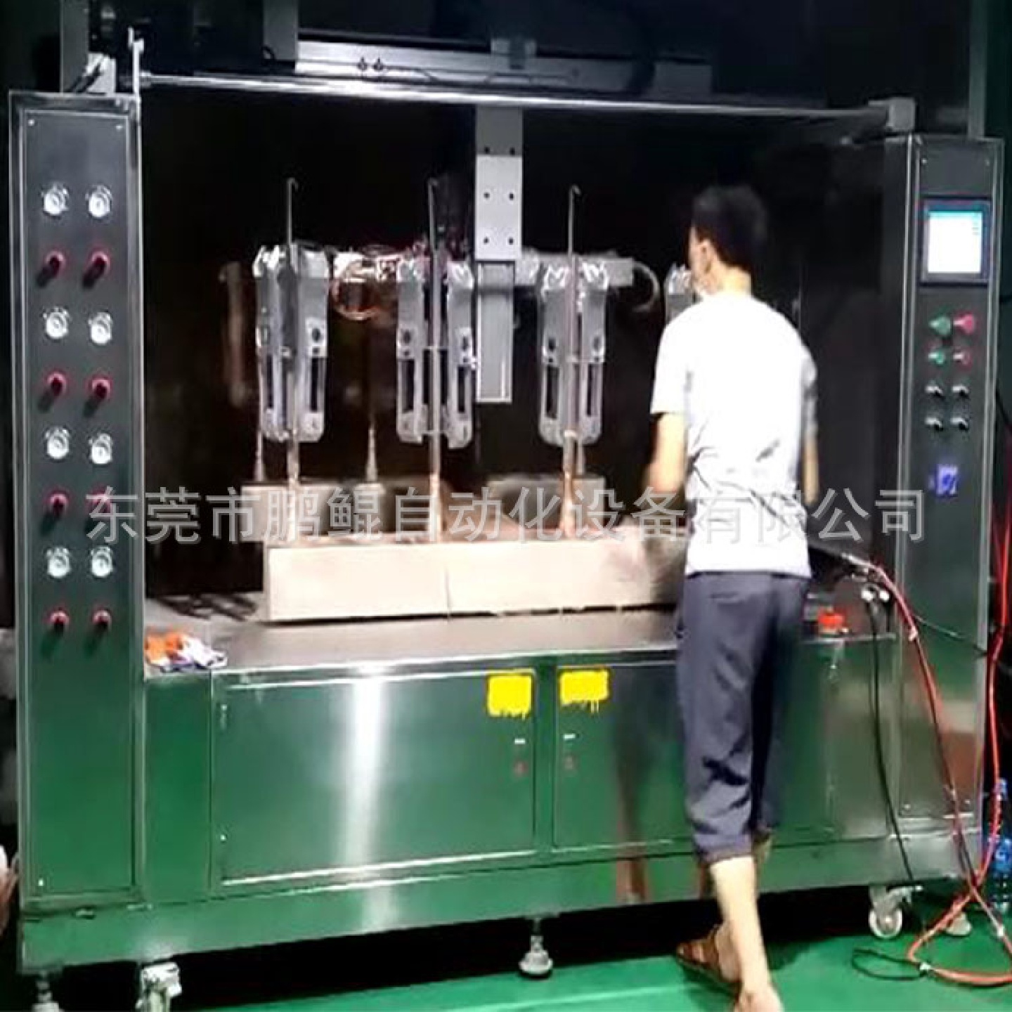 浙江电子锁喷漆设备智能指纹门锁多功能喷涂机密码锁自动喷油机