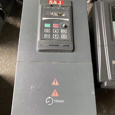 【询价】PDG10-4T015B 三晶变频器15kw 外观成色不错