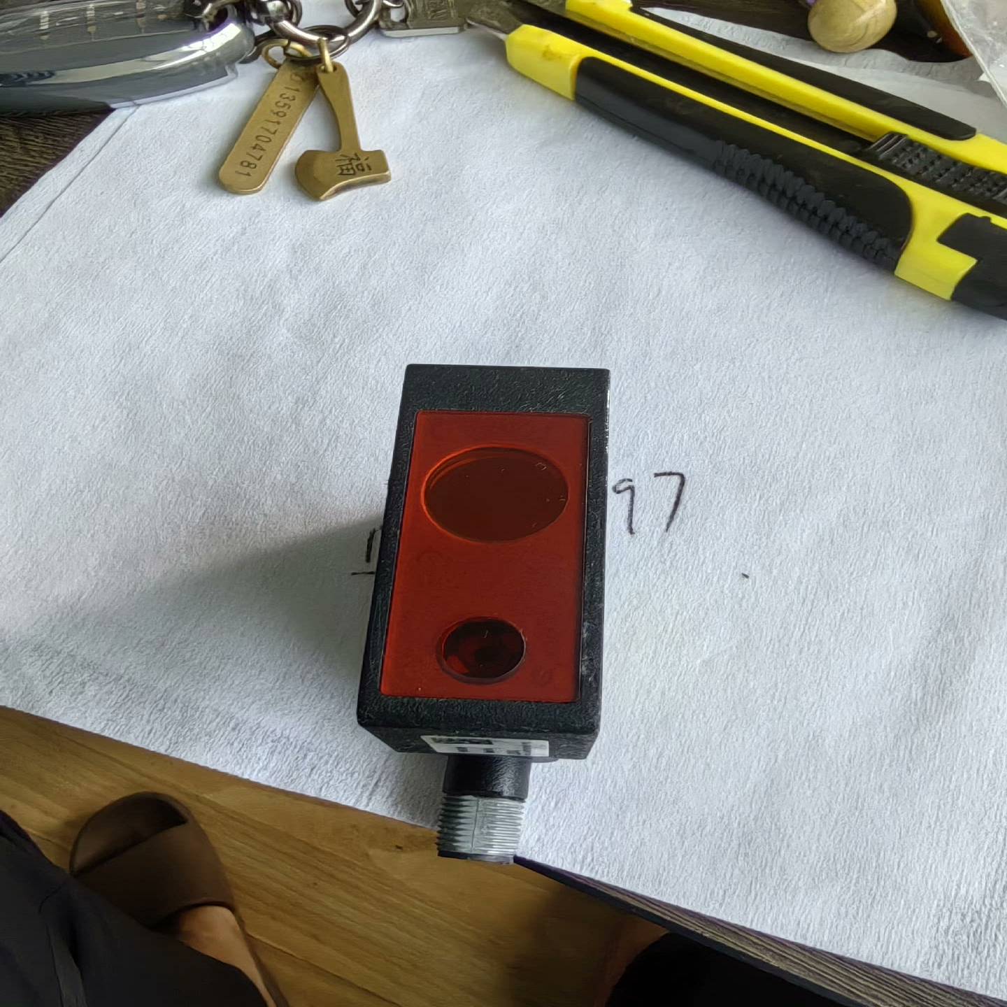 BANNER邦纳LE250IQ激光位移功能正常实拍图--议价商品