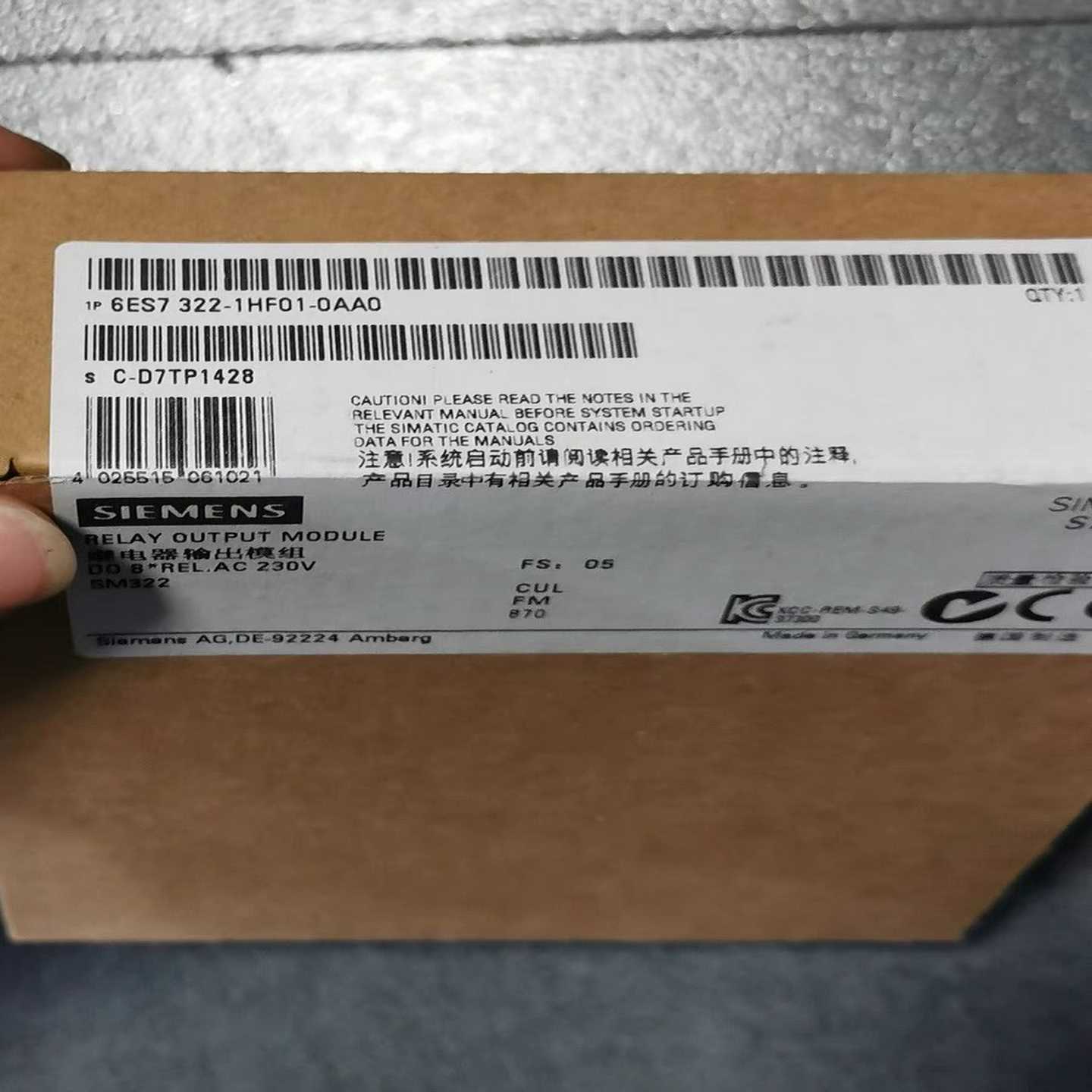 6ES73226ES7322-1HF01-0AA0西门（零零电子）