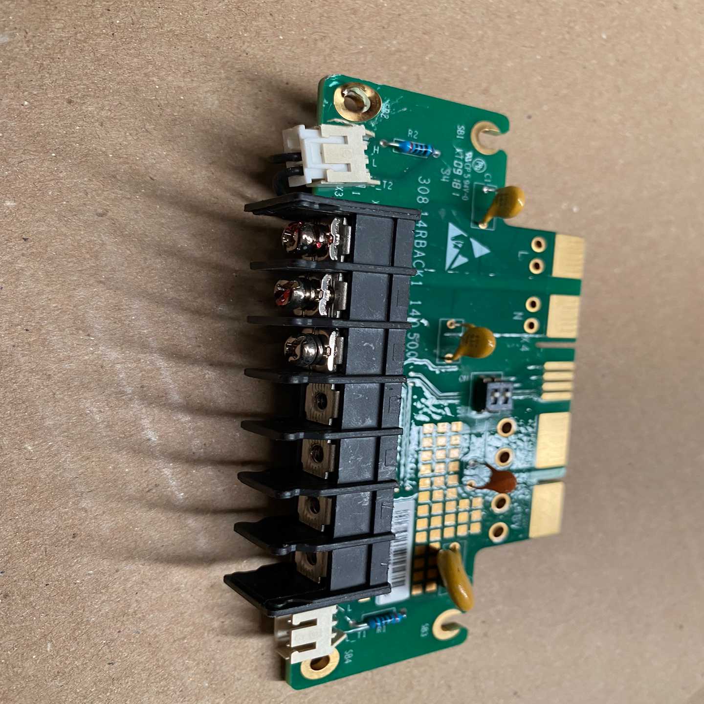 议价中兴ZXD3000模块电源尾插需要R联系现货/维修