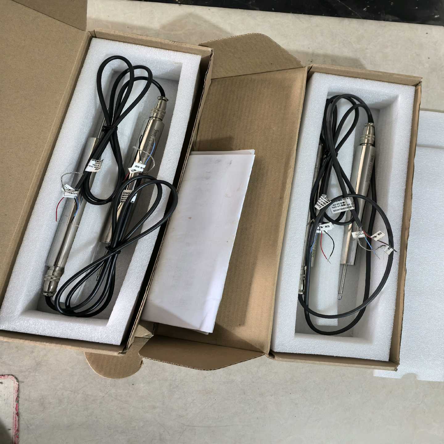 SOWAY位移传感器PL22V034 SDVB20-15A-（佳毅工控）