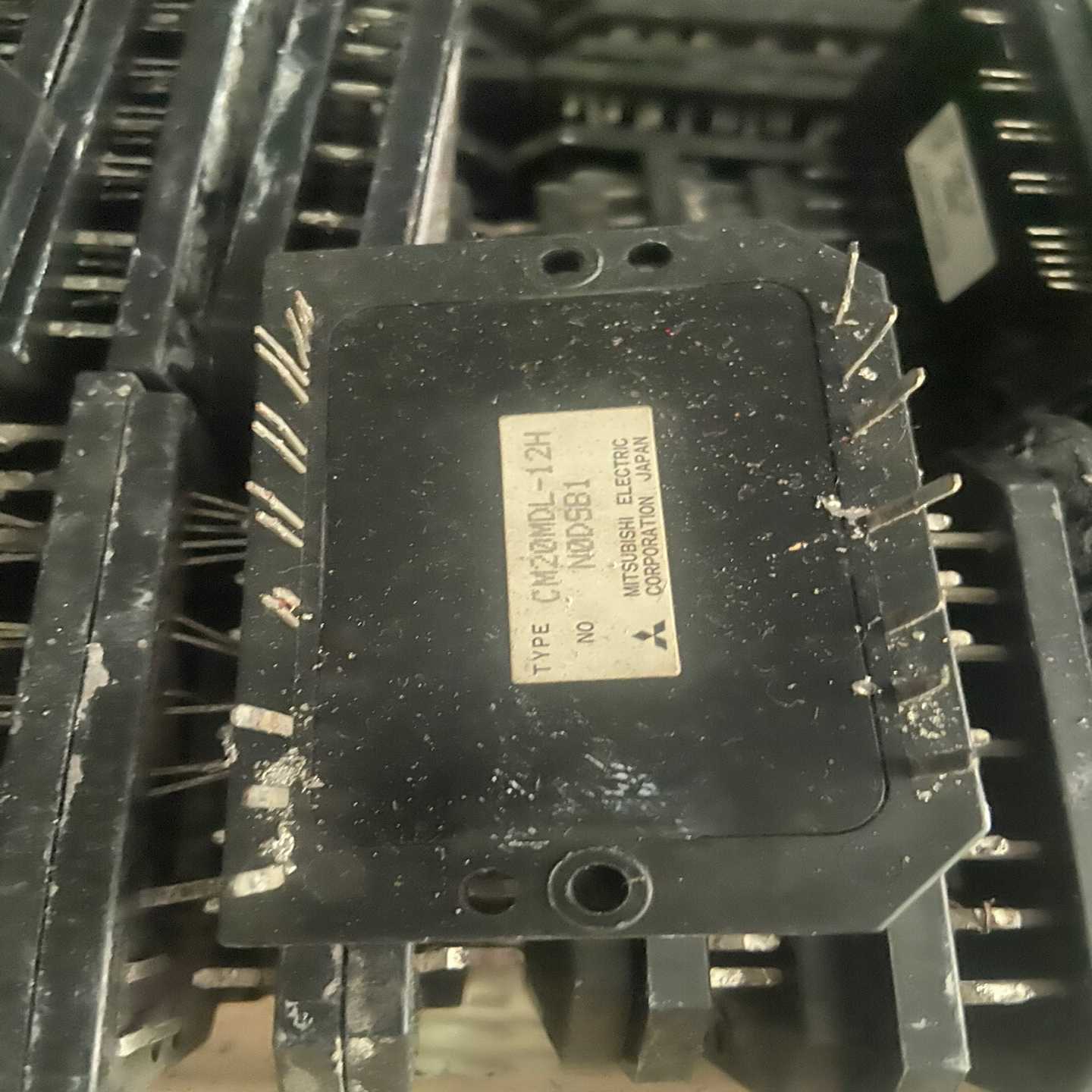 CM20MDL-12H/CM15MD-12H三菱模块一手{议价}