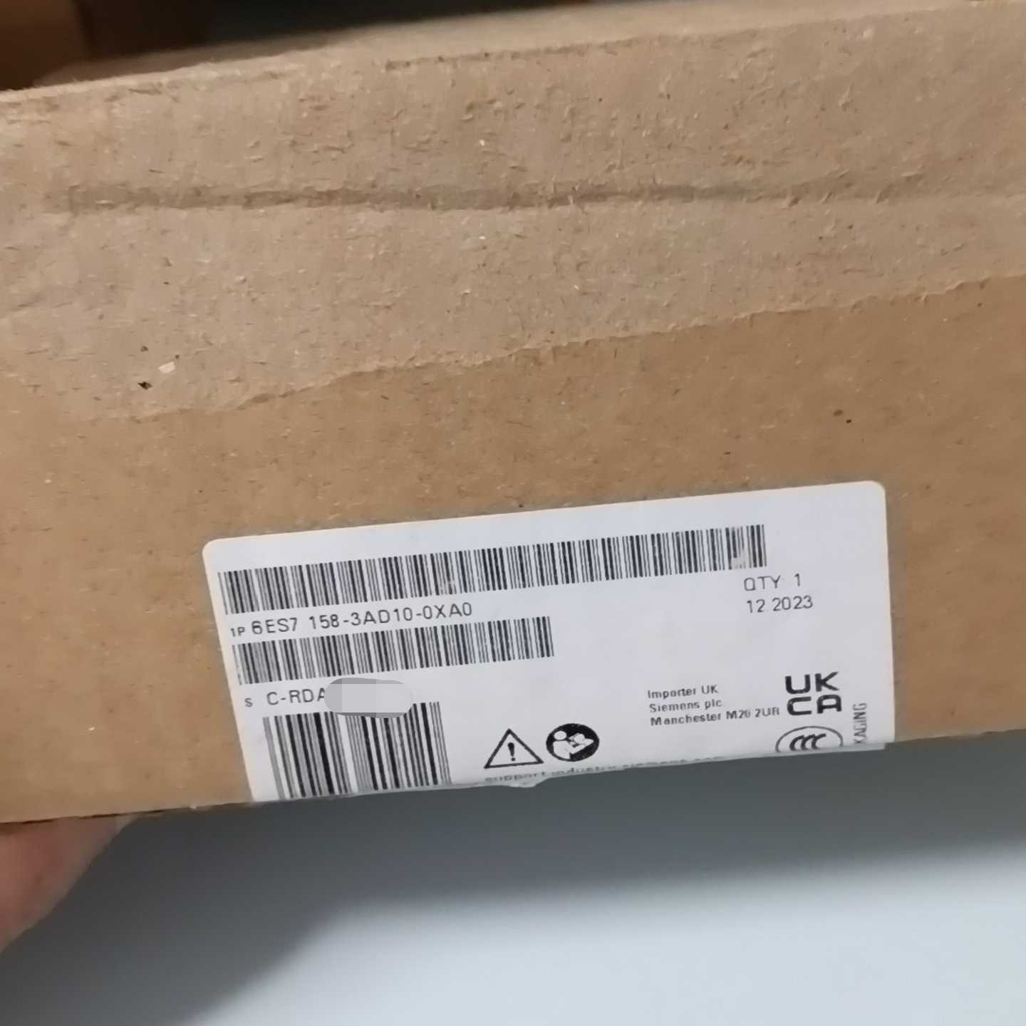 西门子6ES7158-3AD10-0XA0，全新原装正品，--议价商品