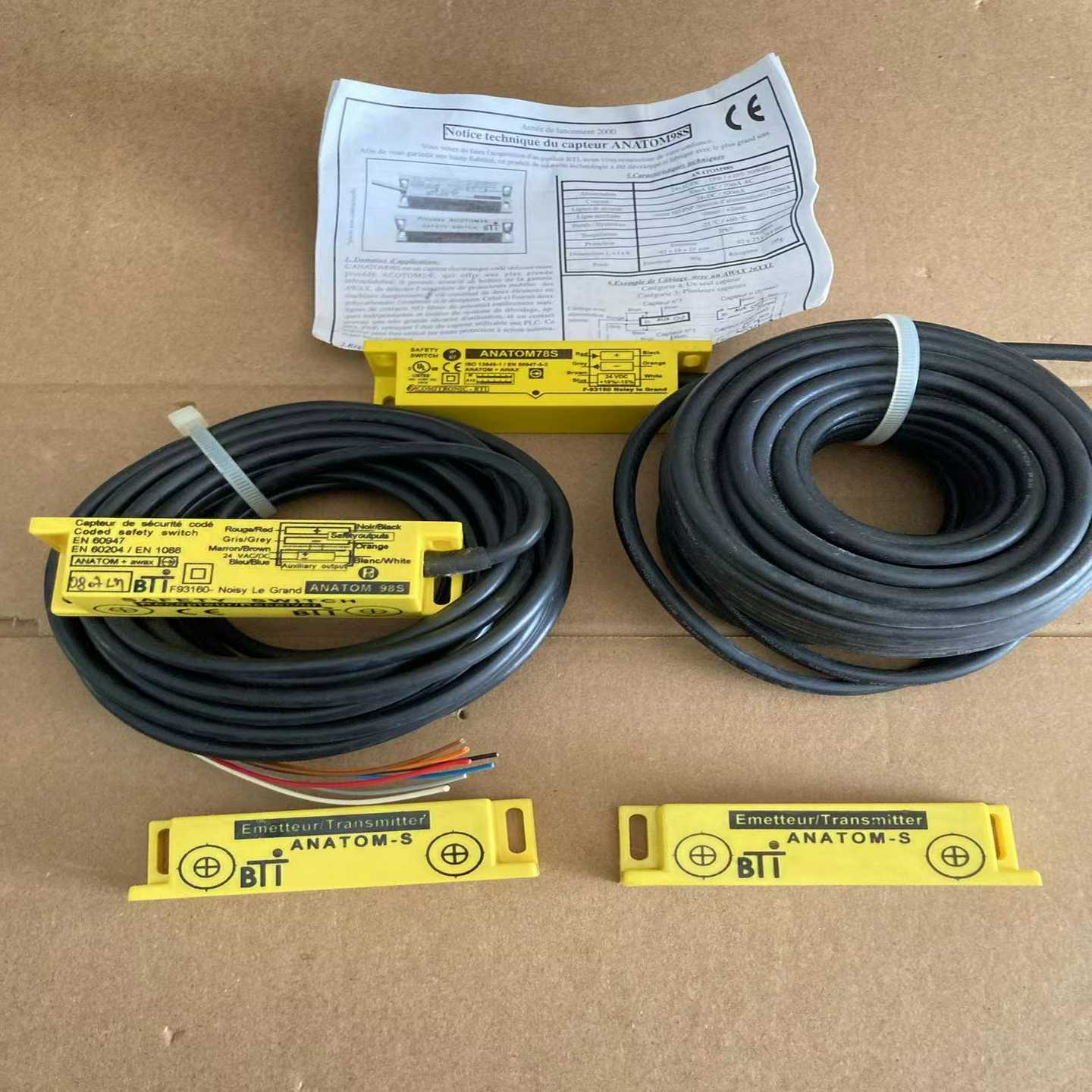 询价全新未使用；库存品，德国BTI安全传感器磁性传感器