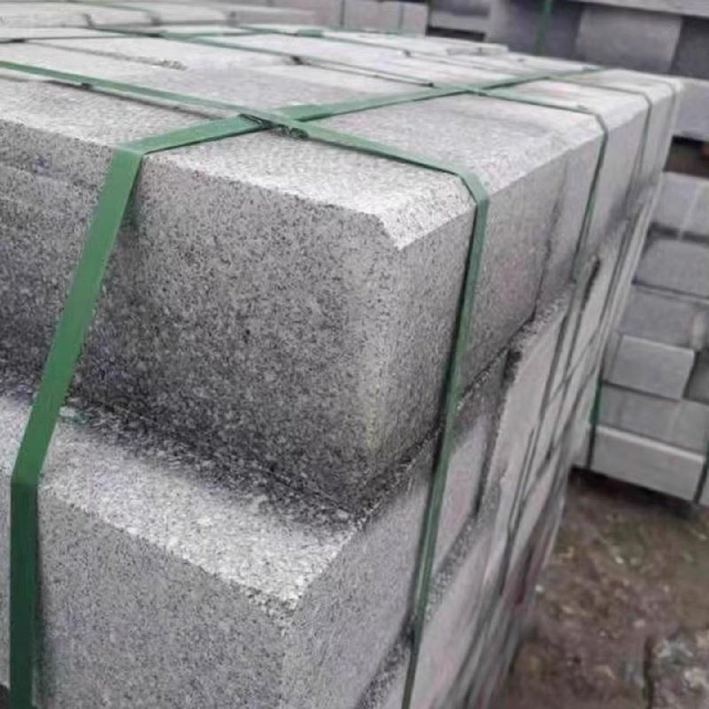 天然花岗岩芝麻黑白灰黄锈石荔枝面火烧板地铺干挂石材路沿平侧石,基础建材,基础材料,淘宝优惠券,粉丝福利购,淘宝优惠卷