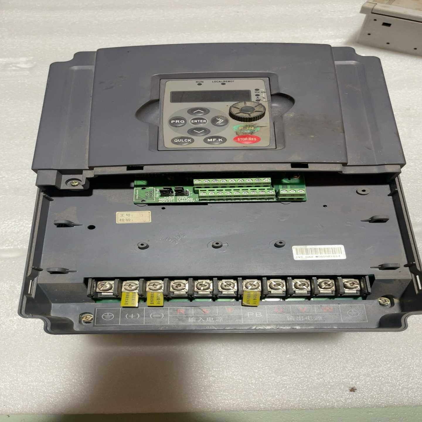 RMSPD上海人民变频器SPD900-P018/T4一台18询价