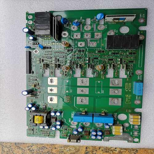 LenzeE82EV223K4B201驱动板8222L