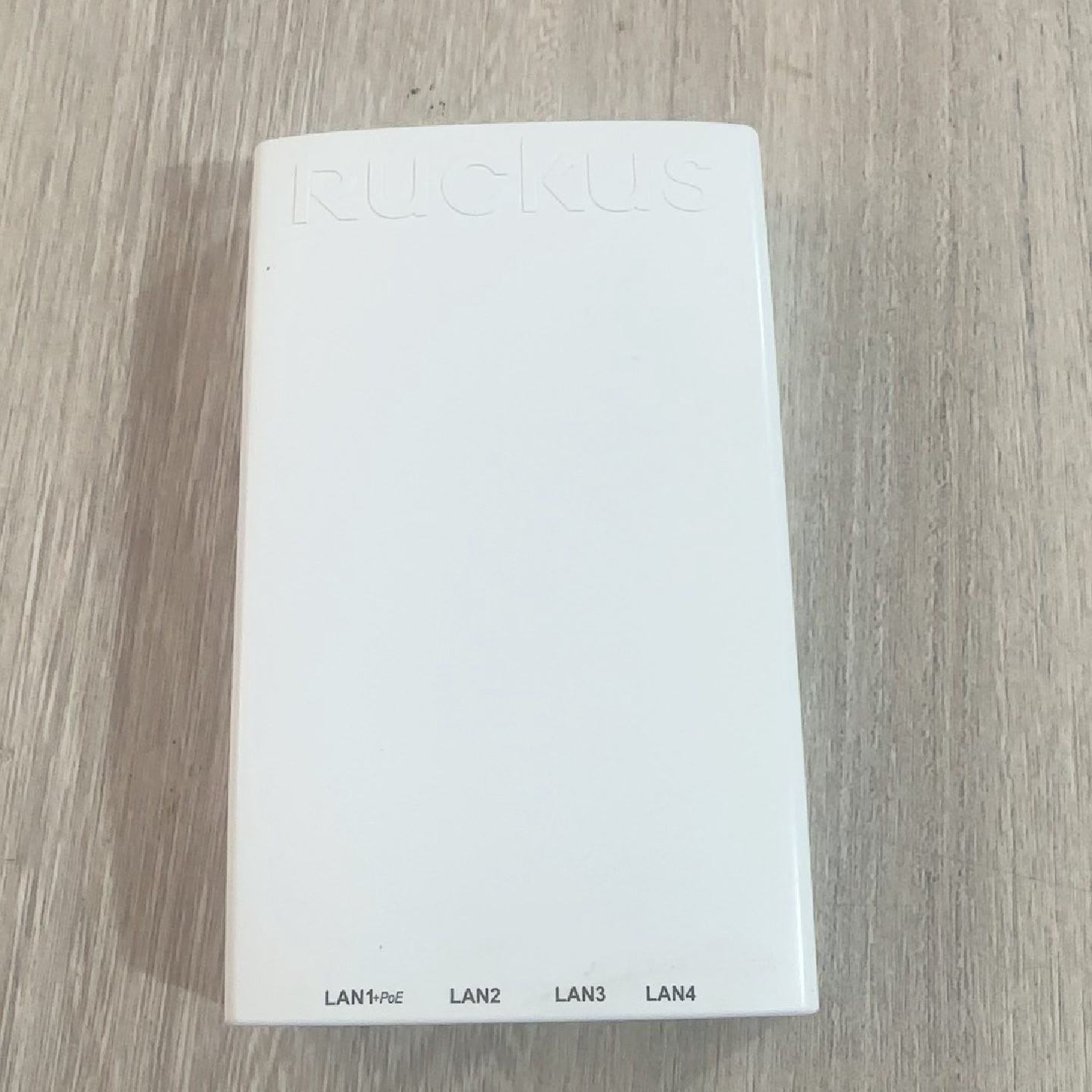 优科Ruckus H510AP面板式接入点议价
