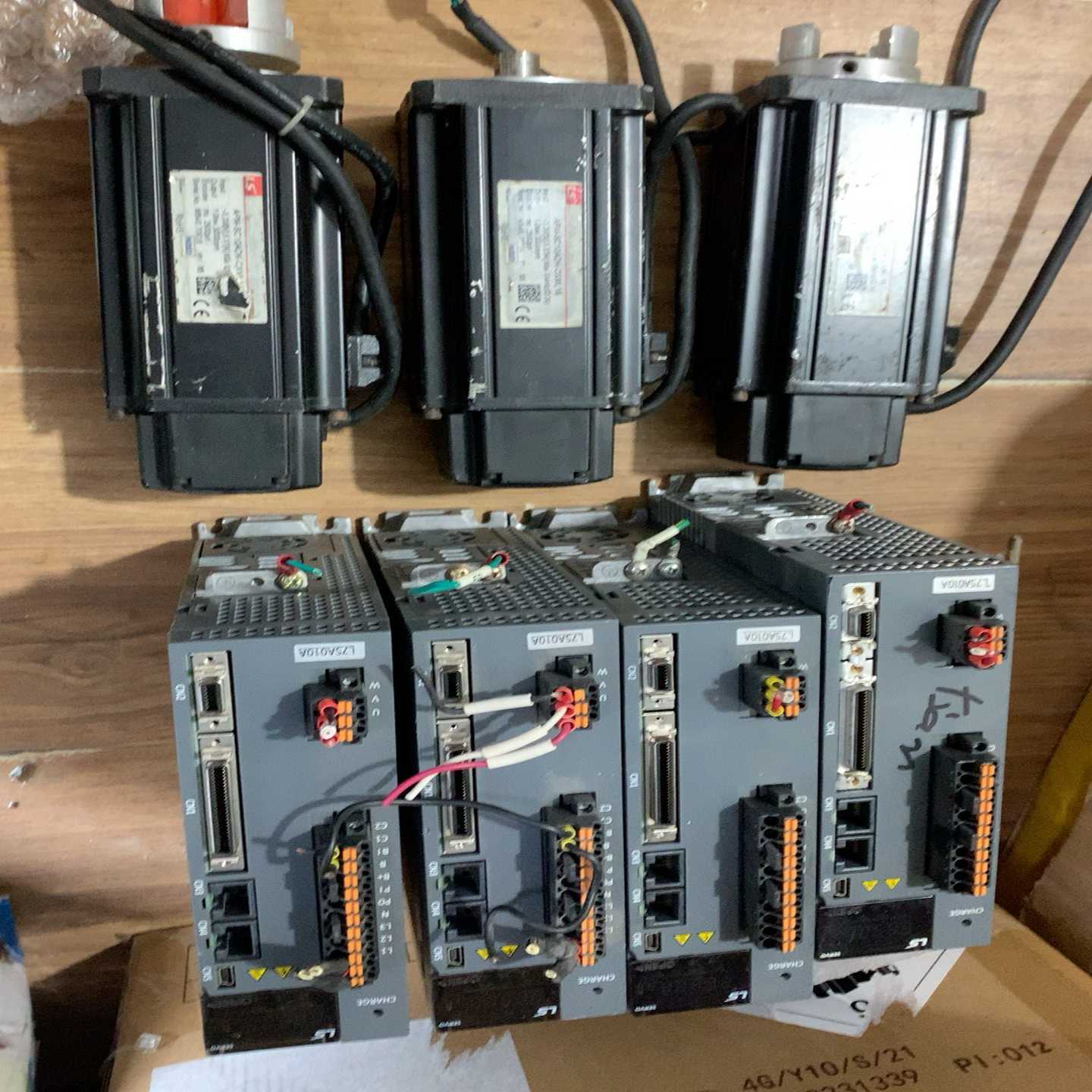 LS，，驱动器型号，L7SA010A电机型号APM-SC1--议价商品