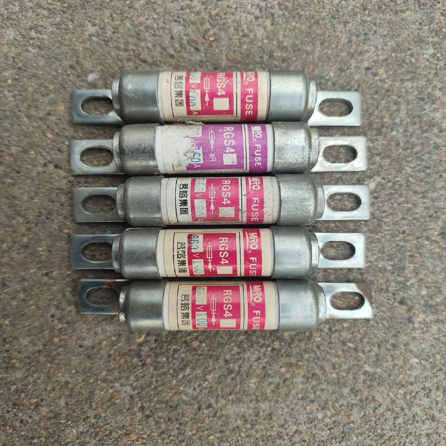 询价FGS4A快速熔断器660v100A