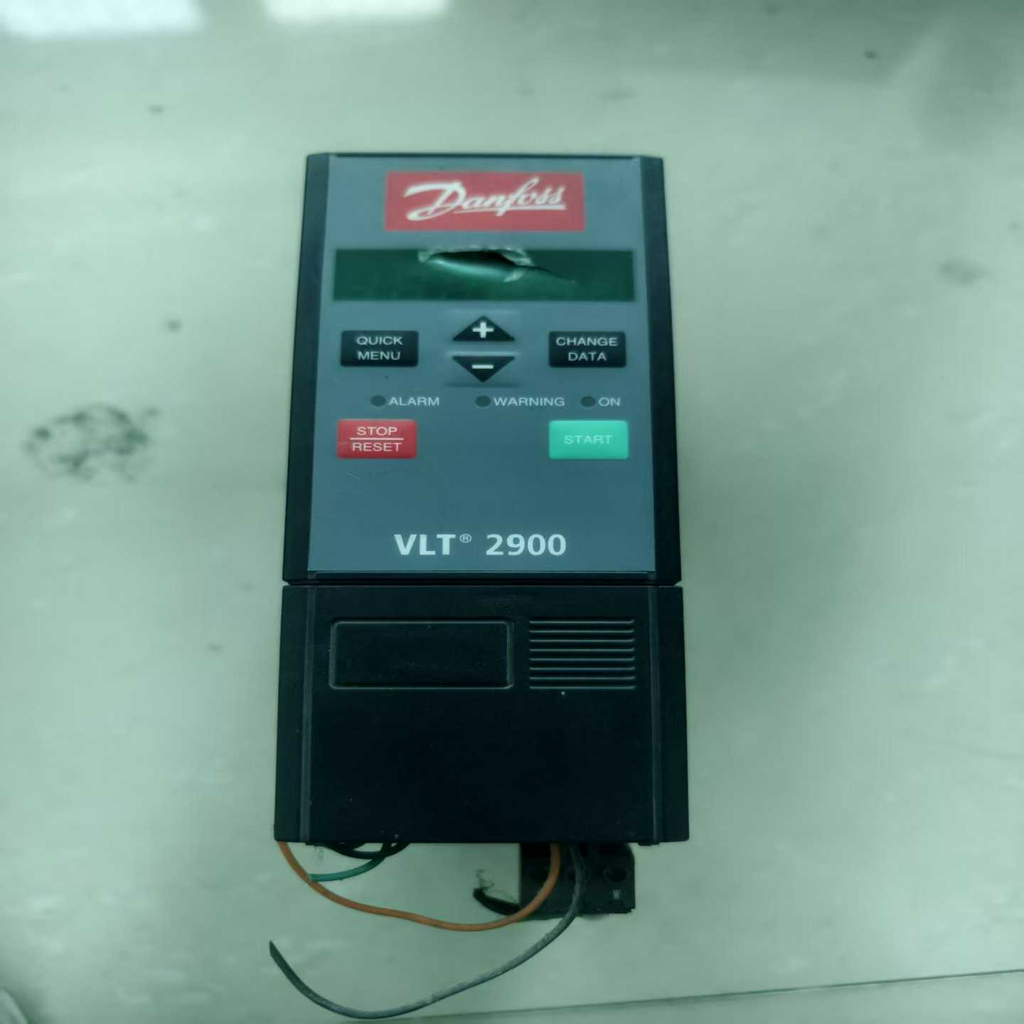 丹佛斯变频器VLT2907PT4B20STR0DBF00A0