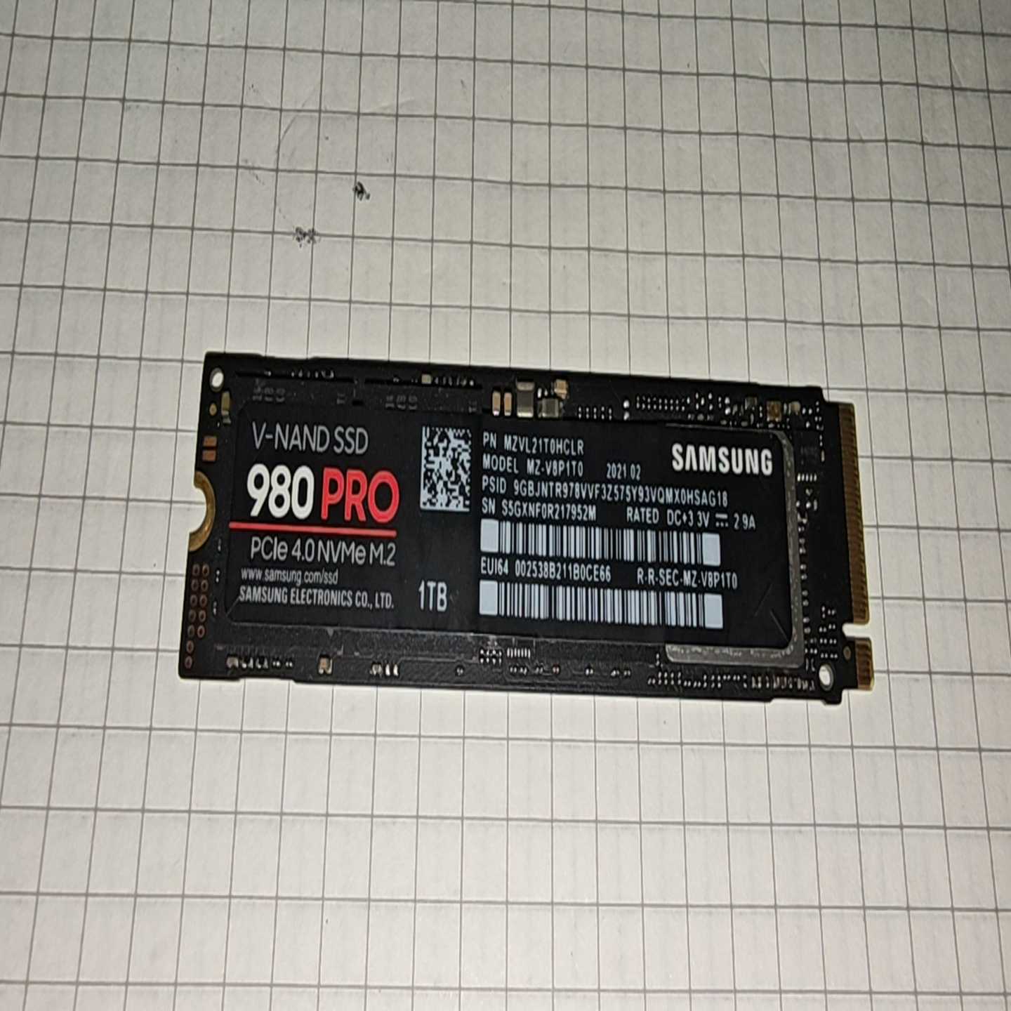 三星980PRO1TB固态硬盘，M.2接口，PCIe4--议价商品