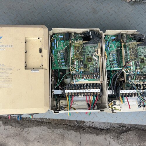 【询价】安川变频器15KW，CIMR-G5A4015，缺上盖，成色如