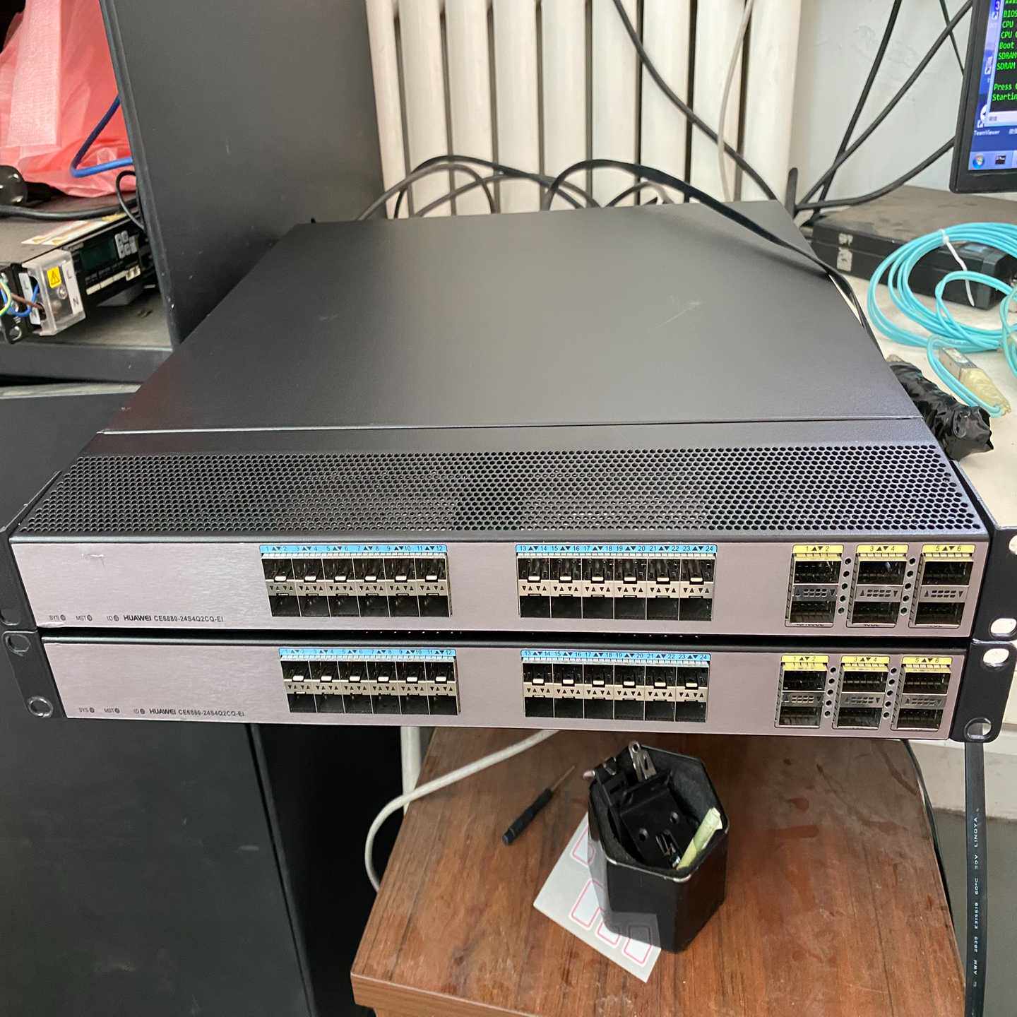 询价华为CE6880-24S4Q2CQ-EI数据中心交换机，2