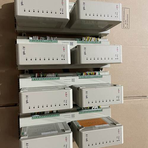 新华DCS模块 xAI-81-24 8个  成色—议价