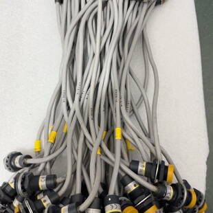 M1GJ件 X7D1 接近开关E2EQ 成色不错 询价