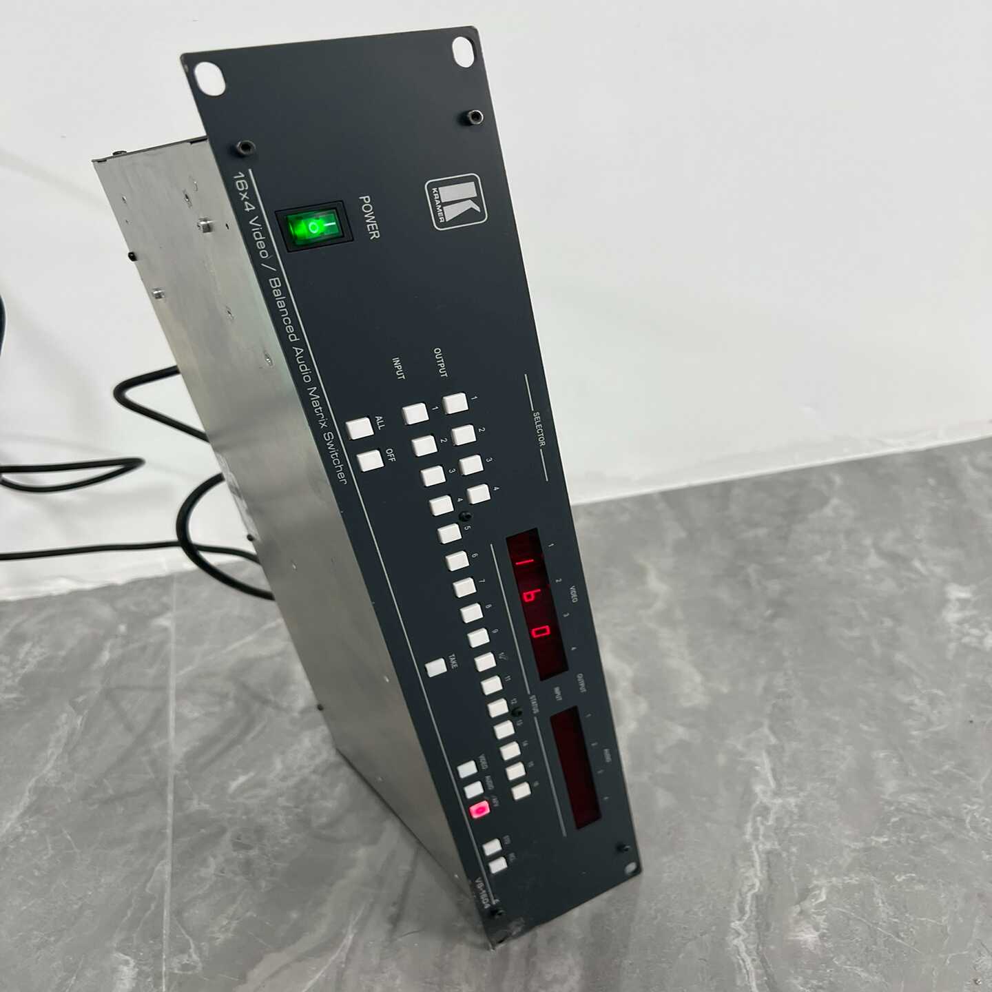 以色列KRAMER克莱默切换器VS-1604一台--议价商品