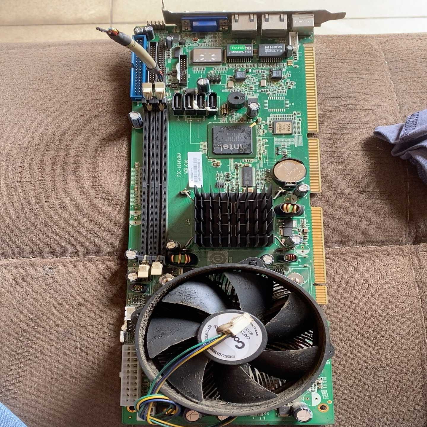 【议价】研祥FSC-1814V2NA成色不错，成色很好