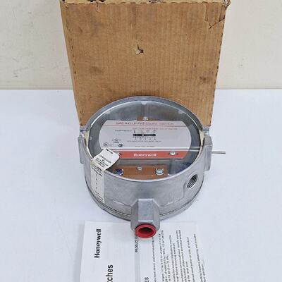 Honeywell C437D 2011 Gas AGLP Pressure Switch