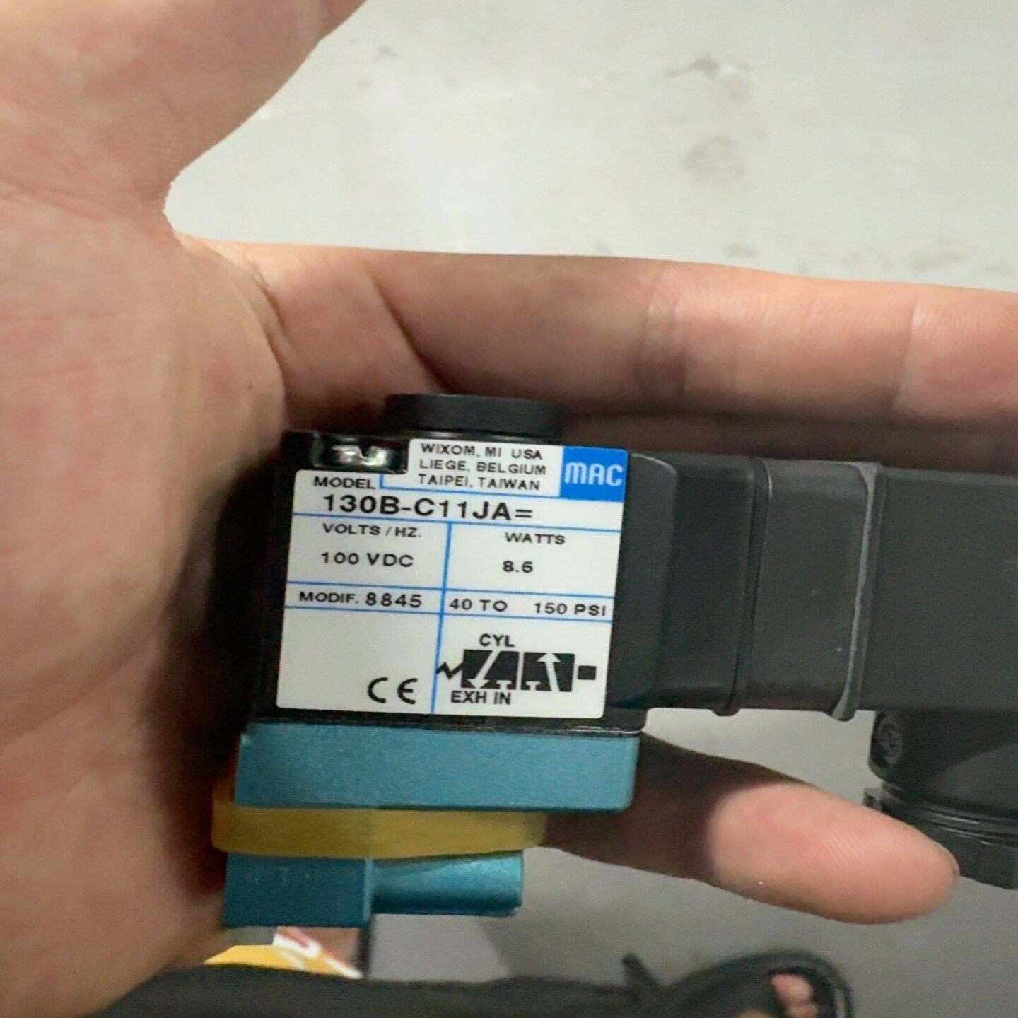 询价MAC电磁阀130B-C11JA，型号8845，100VDC