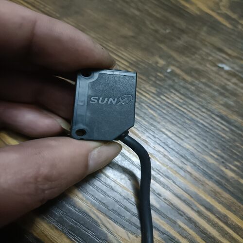 咨询-神视CX–411D光电传感器8个。。。