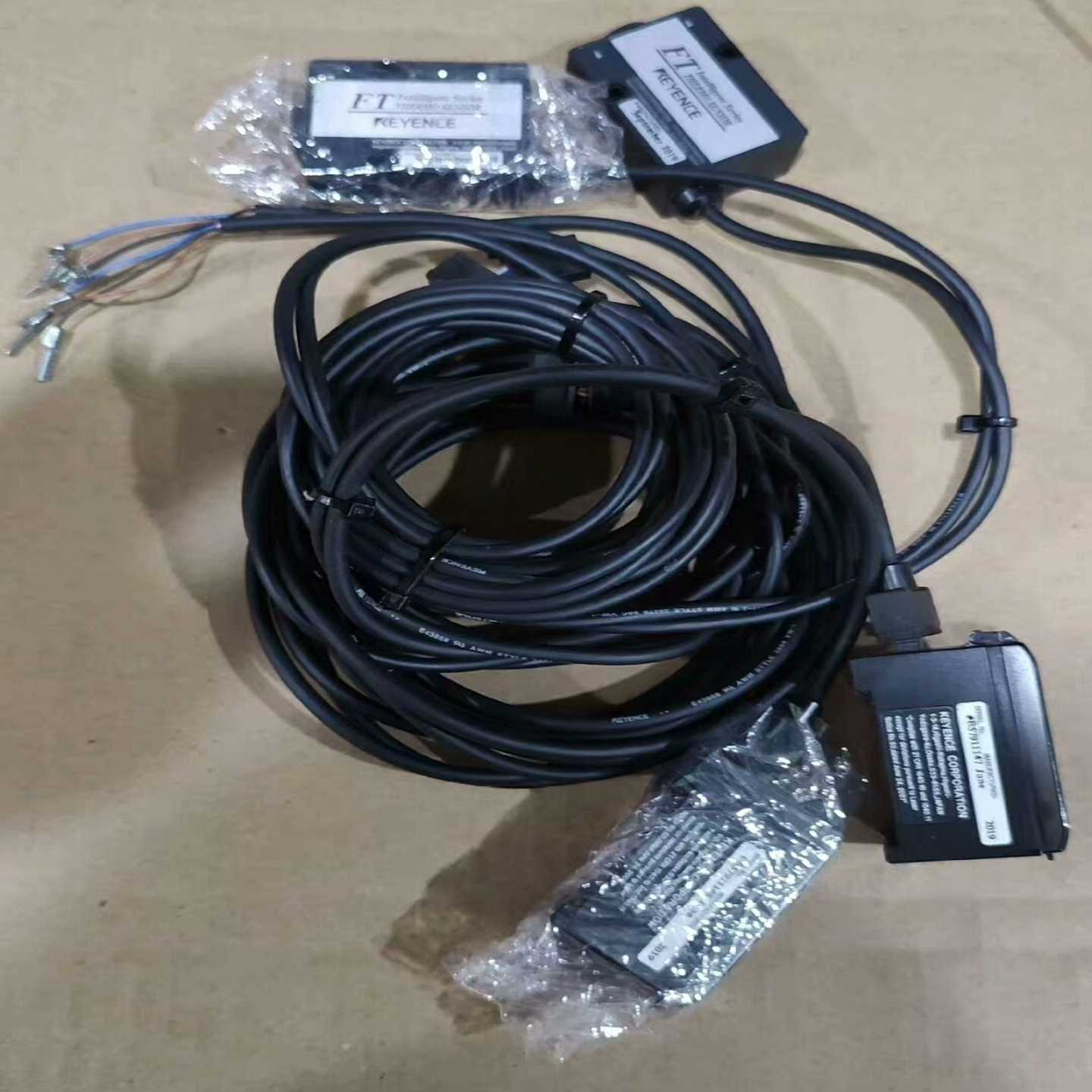 FT-50A，FT-H20，基恩士传感器，实物拍摄--议价商品