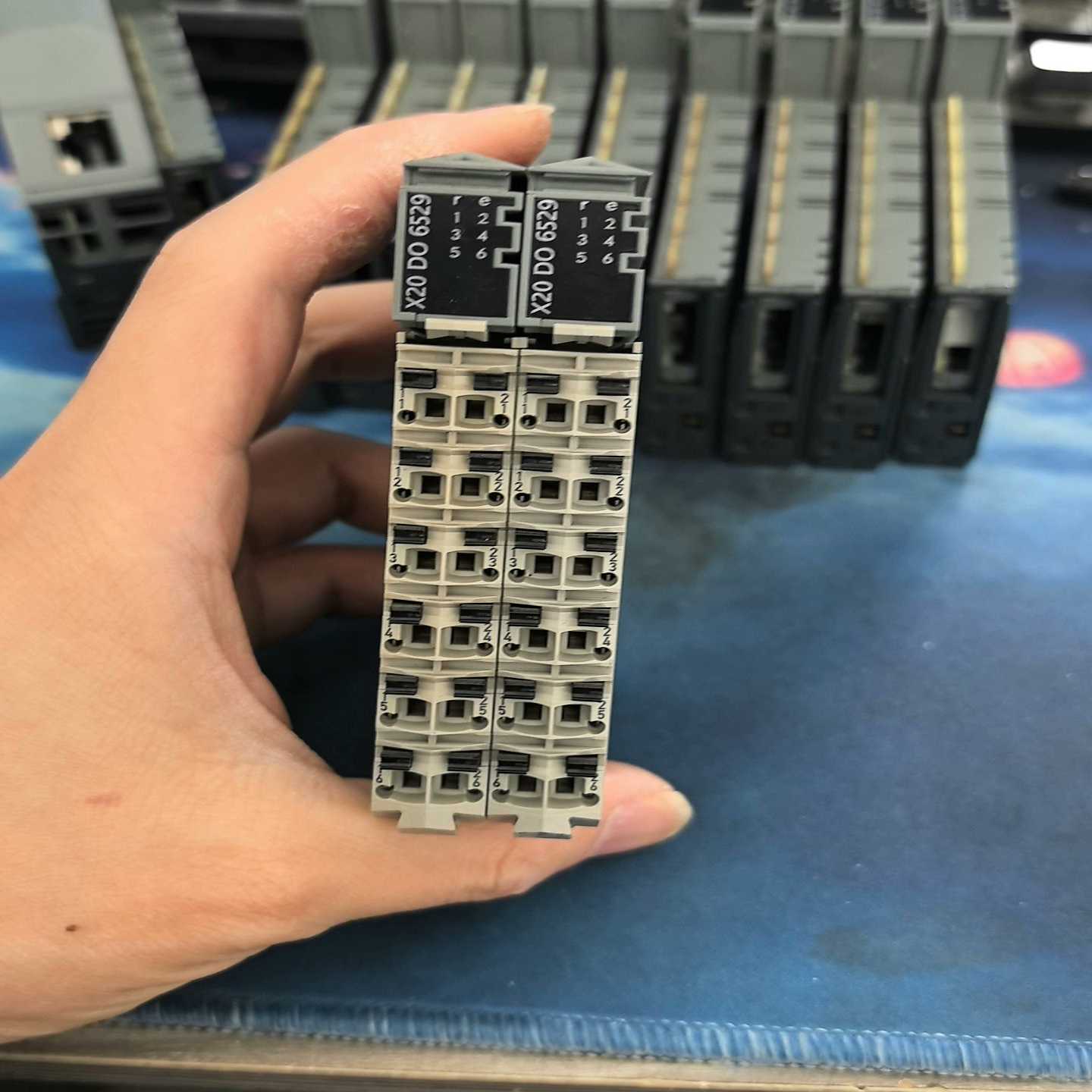 X20DO6529功能，成色不错，多个。询价