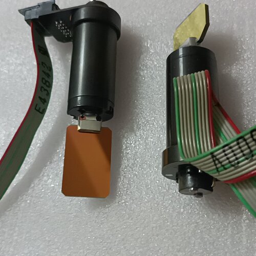 CTI振镜电机6231C一对，成色如图所示看好咨询再询价