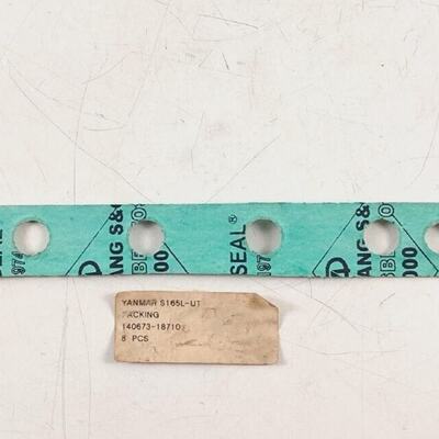 Mise en Carton PN 14067318710 pour Yanmar S165LUT Pices de R