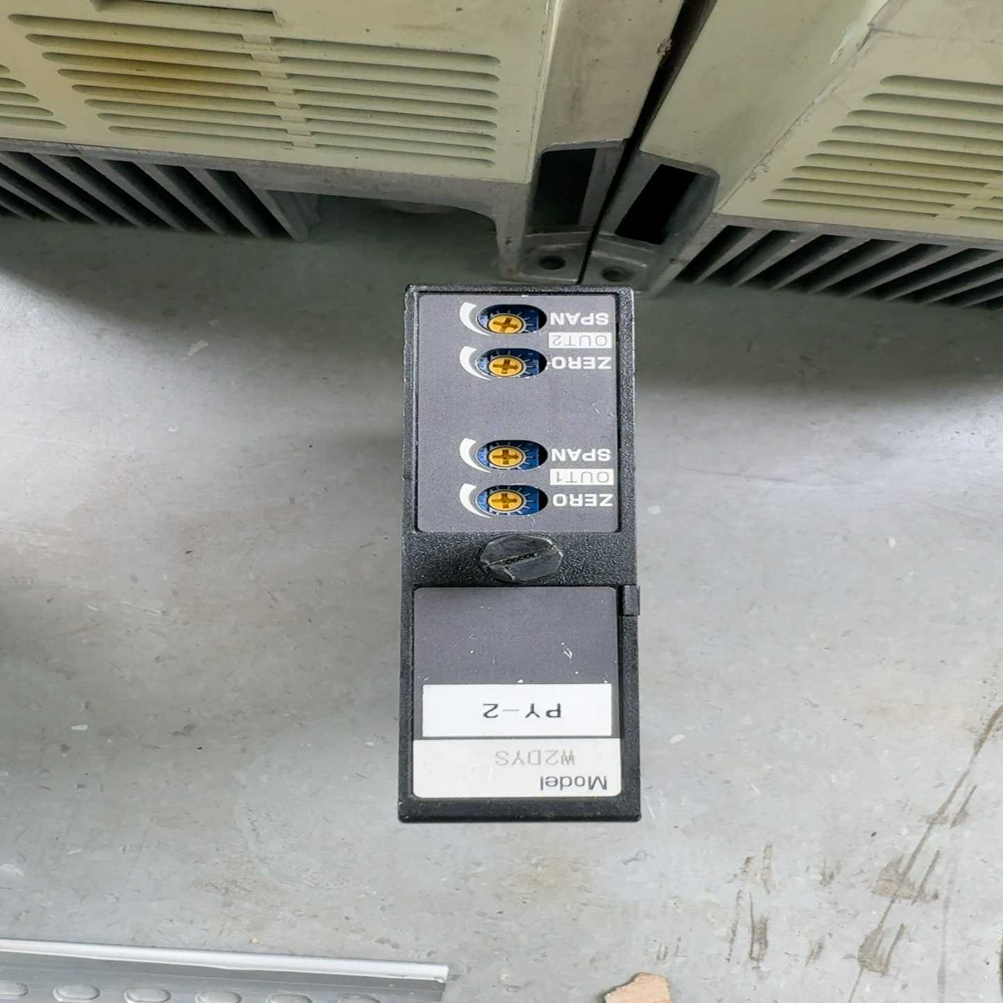 日本爱模模块日本M-SYSTEM爱模信号隔离变换器W2DYS--议价商品