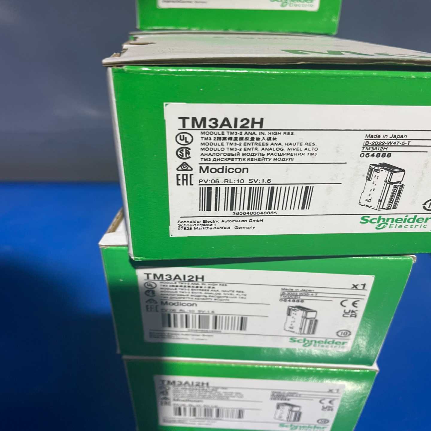 询价施耐德TM3AI2H模块，全新原装正品现货